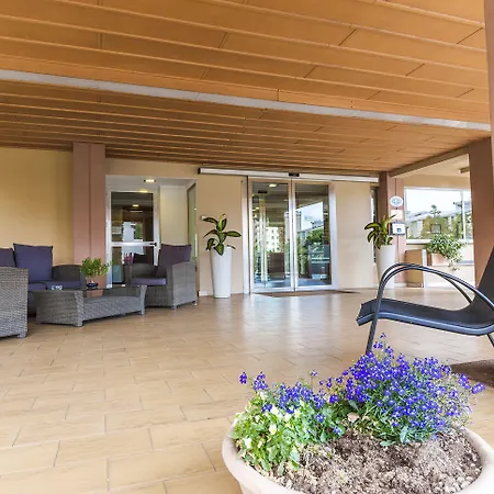 Ulivi E Palme فندق