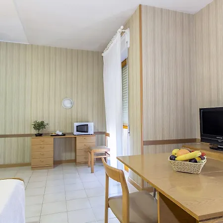 Hotel Ulivi E Palme