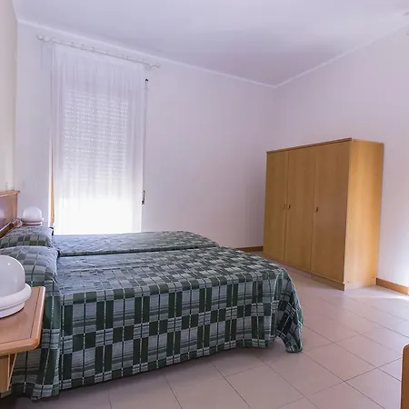 Hotel Ulivi E Palme