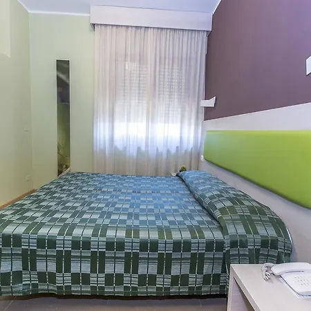 Hotel Ulivi E Palme