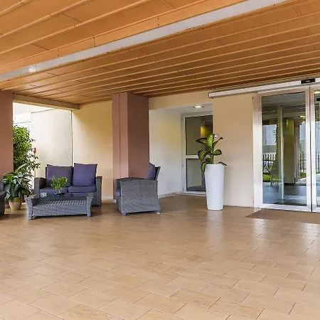 乌利维ë帕尔梅住宅酒店