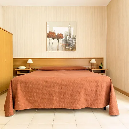 Отель Ulivi E Palme Кальяри