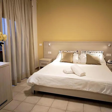 Ulivi E Palme Hotel 3*
