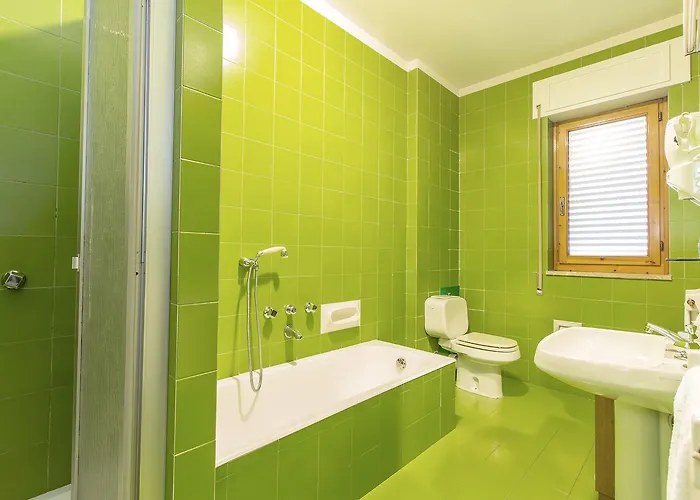 Ulivi E Palme Szálloda 3*